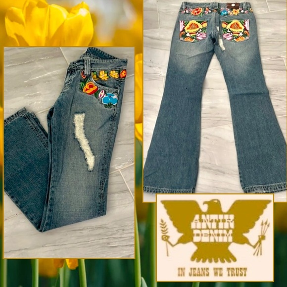 VTG Antik Denim Women's
Boho Chic Embroidered jeans Floral SIZE 28, Distressed - Picture 1 of 16